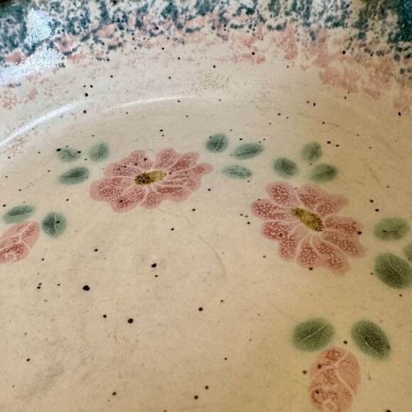 Vintage JMJ Studio Pottery Pie Plate 9.5" - Stoneware, Fluted Edge, Signed - Picture 10 of 10